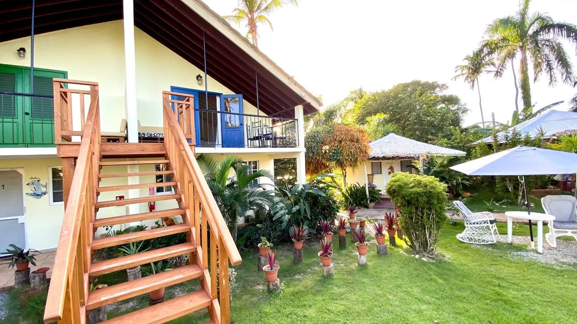 Arena Oceanview Hotel & La Terraza Restaurant Las Galeras